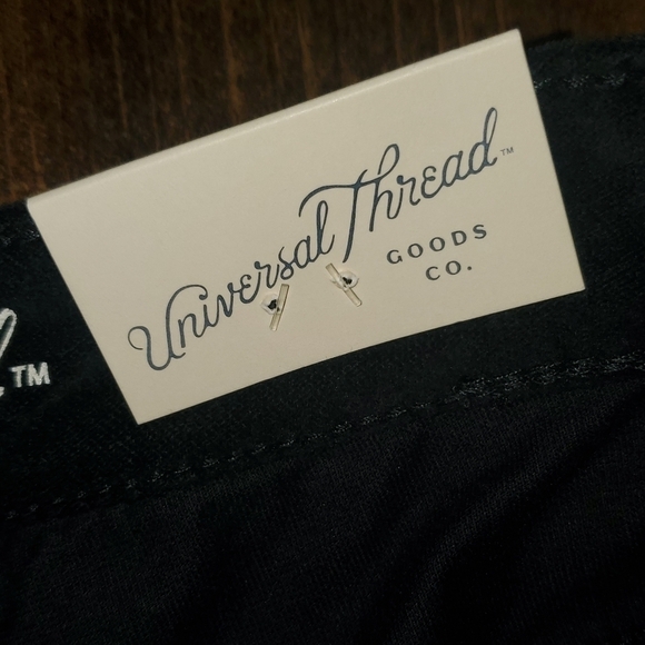 Black velvet high rise skinny pants Universal Thread Size 10 NEW - Picture 8 of 11